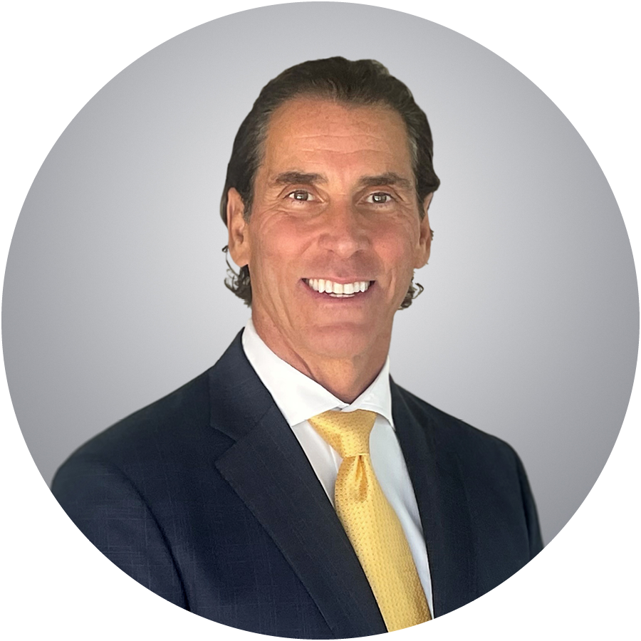 Circle Headshot - Jeff F