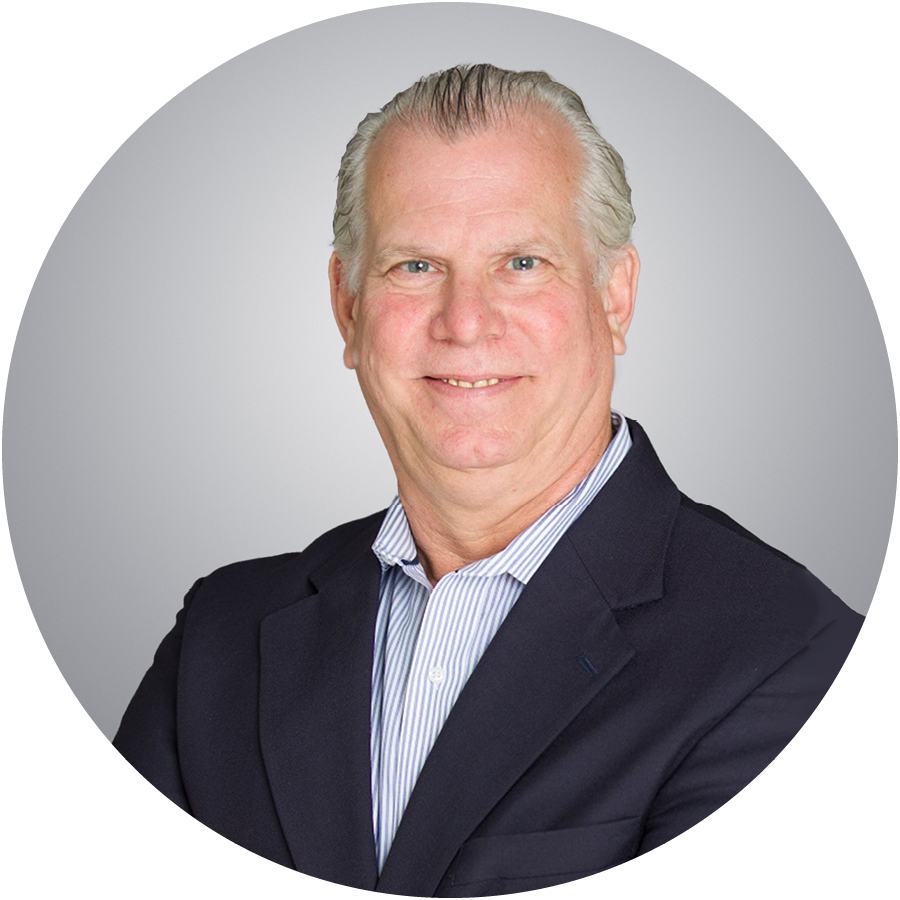 Circle Headshot - Warren Noble